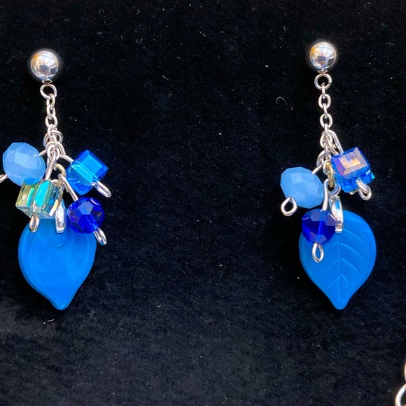 Blue Cha Cha Necklace & Earring Set - Picture 4 of 4